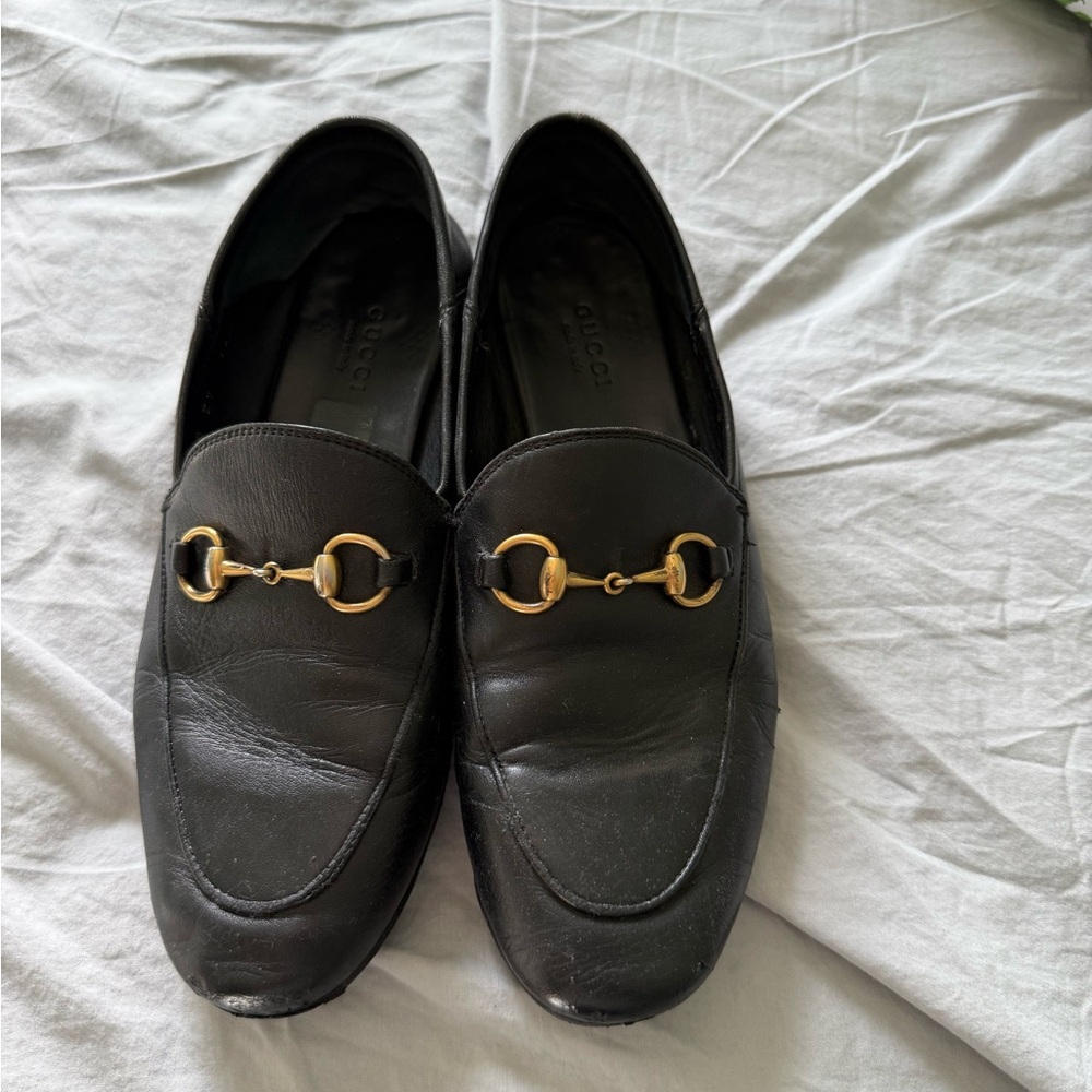 Gucci Black Leather Loafers with Gold Horsebit